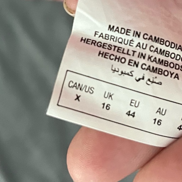 Size XL Bundle - Picture 3 of 5